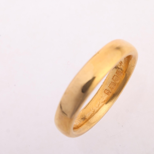 1229 - A 22ct gold wedding band ring, indistinct maker, London 1918, band width 4.4mm, size O, 8.5g