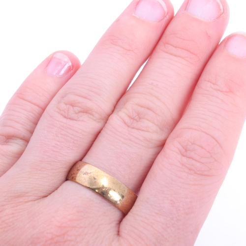 1236 - A 9ct gold wedding band ring, setting height 6mm, size Q, 4.7g