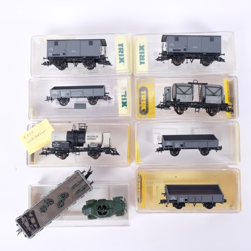 16 - A collection of 8 various HO gauge wagons, mostly Trix, each in unassociated box