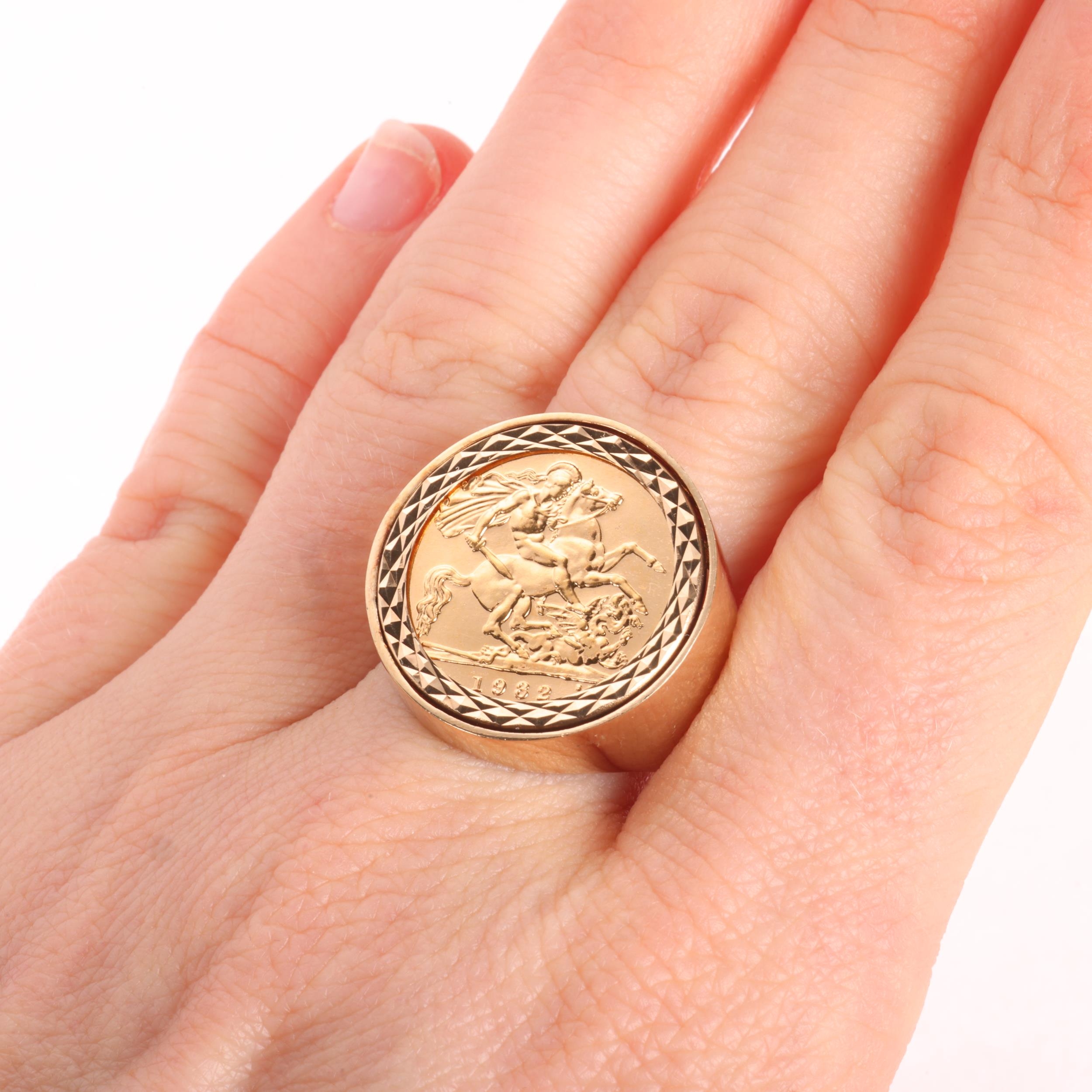 An Elizabeth II 1982 gold half sovereign coin, in 9ct gold ring mount ...