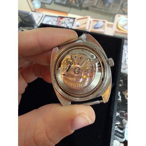 1027 - LONGINES - a Vintage stainless steel Ultra-Chron automatic chronometer calendar wristwatch head, ref... 
