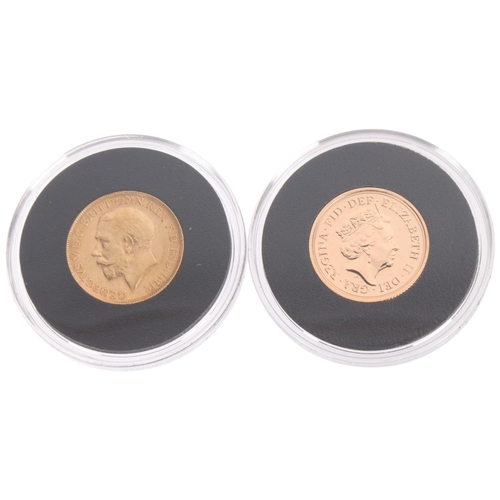 53 - The Queen Elizabeth II Platinum Jubilee Lifetime Gold Sovereign Set of 1926 and 2022, Hattons of Lon... 
