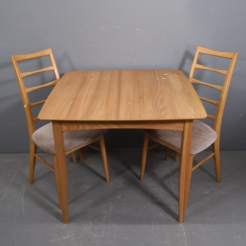 Lot 2055      
