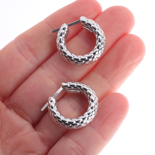 103 - FOPE - a pair of Italian 18ct white gold luci hoop earrings, textured decoration, with lock fittings... 