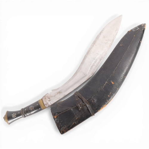 80 - A large mid-20th century Malayan kukri knife, blade length 45cm