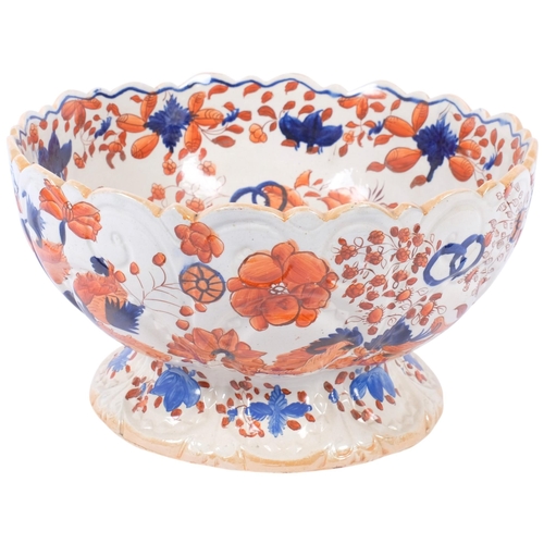 160 - A large 19th century Masons Ironstone pottery fruit bowl, diameter 30cm