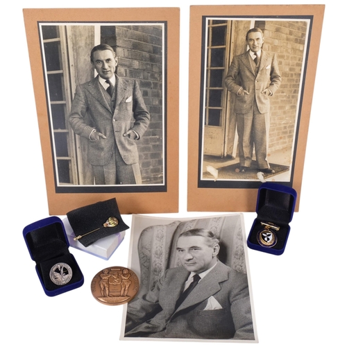 473 - A sterling silver Royal Aeronautical Society badge, Vaughton & Sons, Birmingham 1984, a livery badge... 