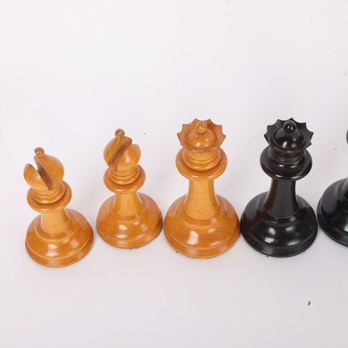 255 - A good quality 19th century Jacques Staunton chess set, weighted boxwood and ebony, in original maho... 
