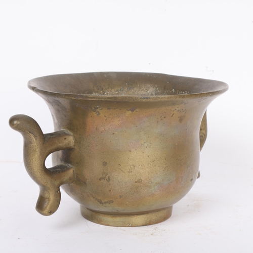 295 - A Chinese bronze 2-handled incense bowl, cast seal mark under base, rim diameter 15.5cm