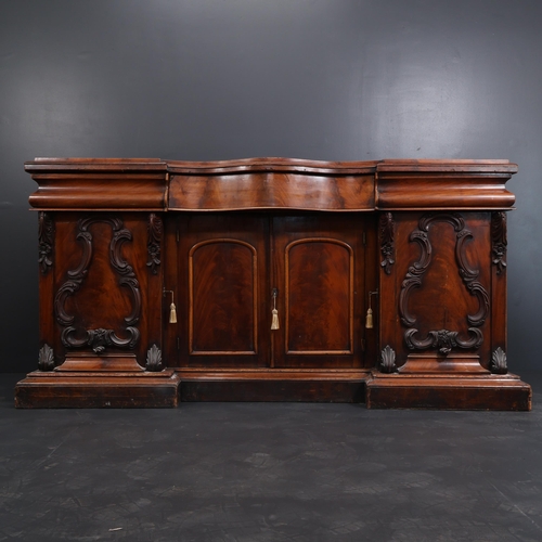 Lot 2103      