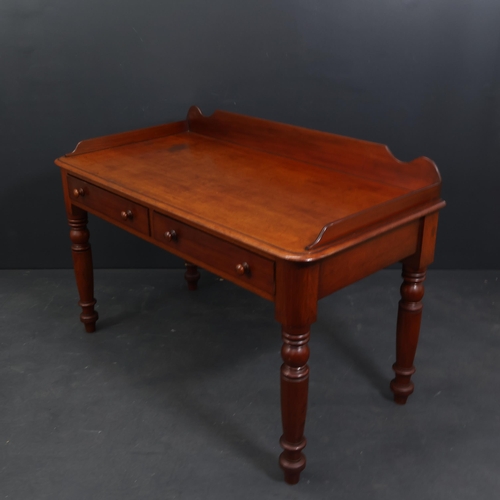 Lot 2174      