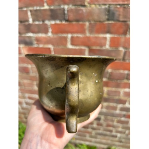 295 - A Chinese bronze 2-handled incense bowl, cast seal mark under base, rim diameter 15.5cm
