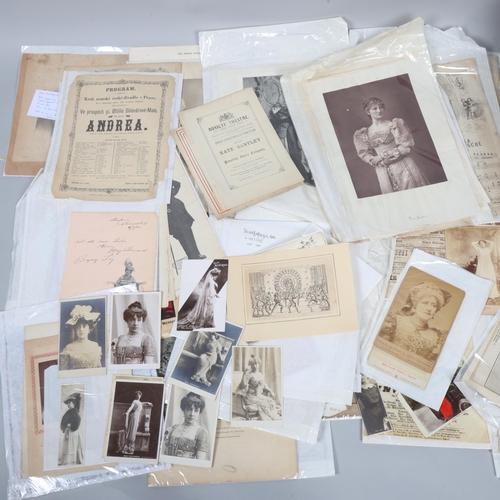 105 - A rich trove of ephemera relating to women in the theatre from the Victorian era into the mid-twenti... 