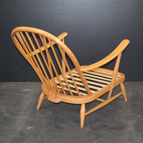 2036 - A Mid Century Ercol Windsor model 203 chair in beech with rubber Pirelli webbing and William Morris ... 