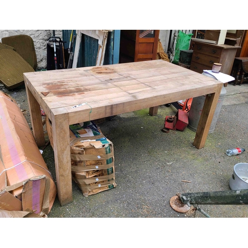 9 - A 1.6m Panama Collection slatted teak garden table