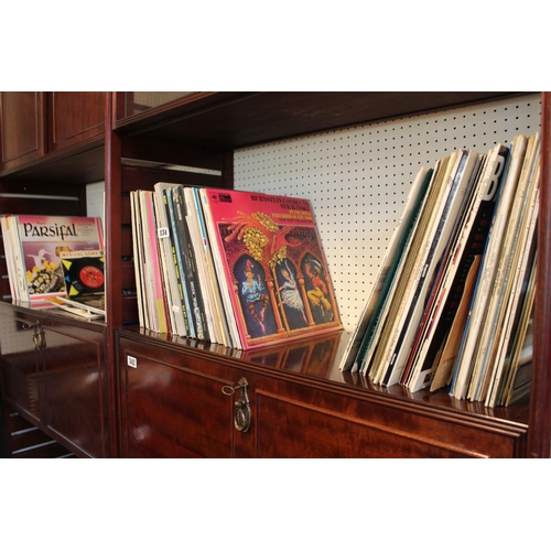 134 - Large Collection of assorted Classical Records