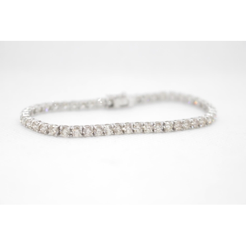 214 - Natural Diamond Tennis Bracelet, Brilliant Cut 7.46Crt, VS-SI Clarity, I-J Colour in 18ct White Gold... 