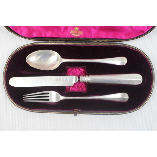 170 - Good quality 3 piece Cased Silver travelling set by John Aldwinckle & Thomas Slater, London 1894/5 1... 