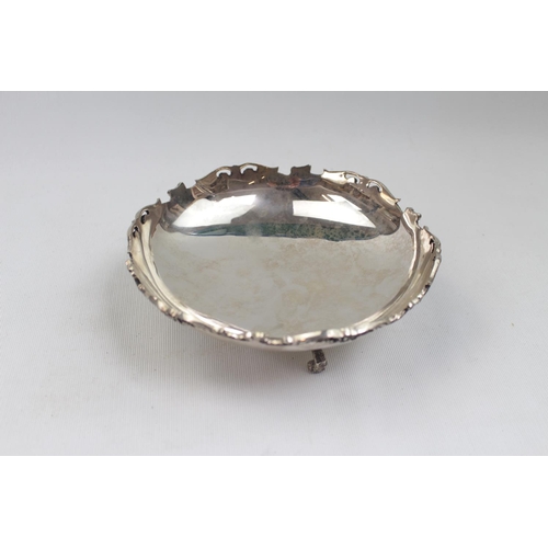 203 - Arabian Silver Bowl with shaped edge, supported on scroll feet 250g total weight