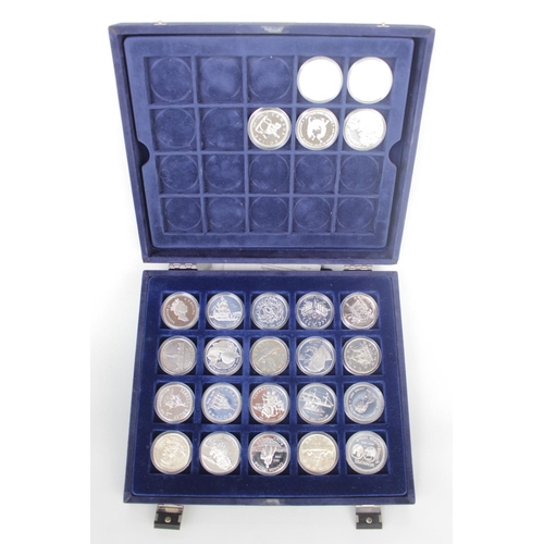 204 - Set of 27 Silver Canadian Mint 1oz Coins in Case with some paperwork