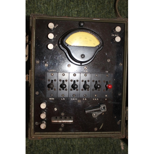 433 - Signal Corps DC Volt meter in Khaki case