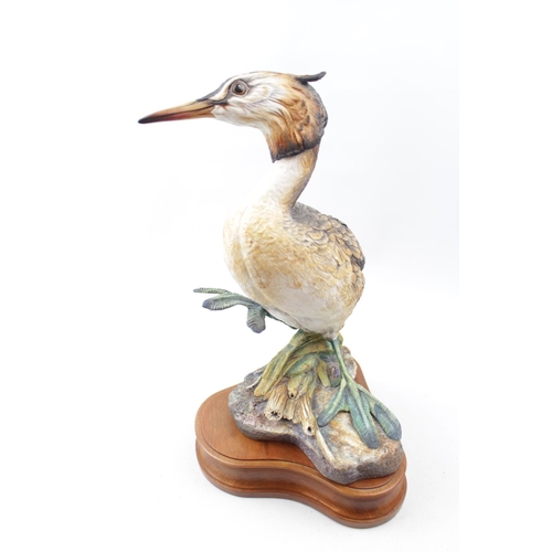 233 - The Hereford Fine China model of Great Crested Grebe limited edition 17 of 250 with certificate prod... 