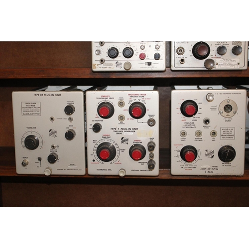 531 - Collection of Plug In Units Type E Type 86, Type M, 53/54K etc (13)