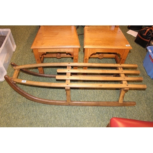 570 - Good Quality Hardwood Vintage Sleigh