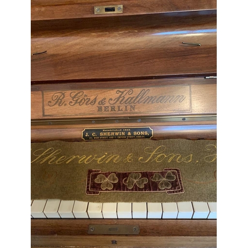 580 - R Gors & Kallmann berlin Upright piano in Walnut Case