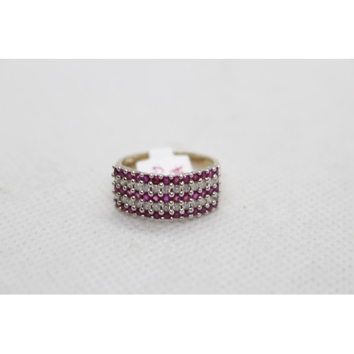 173 - Ladies 9ct Gold Ruby & Diamond set ring 4g total weight, Size O