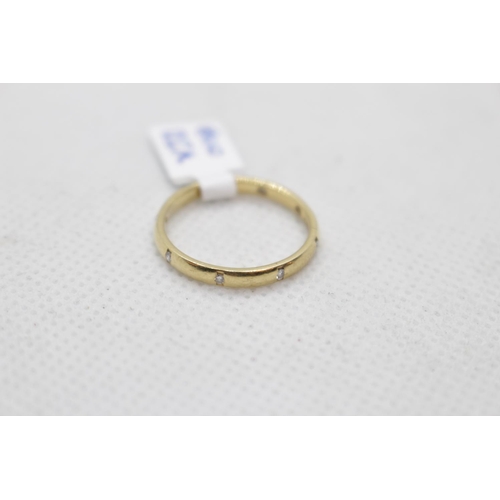 177 - 18ct Gold band with inset Diamonds 3g total weight Size P