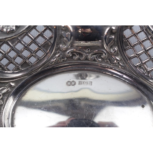 105 - Good quality Edwardian Style Silver pierced Bon Bon dish Birmingham 1965, 86g total weight