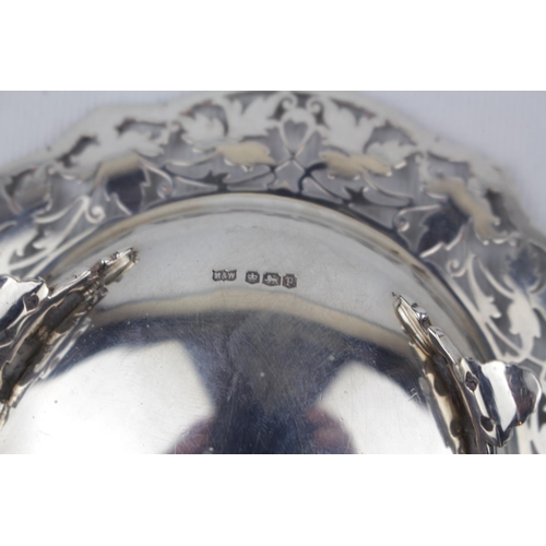 124 - Early 20thC Silver bon-bon dish with pierce border and three feet - 12cm in Diameter - Sheffield 193... 