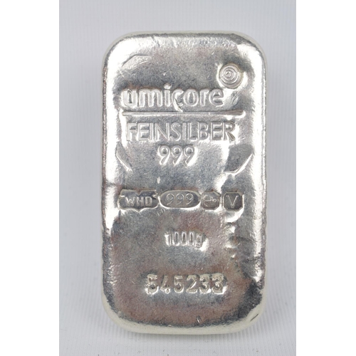 188 - Umicore Feinsilber 999 1000g Silver Ingot stamped 545233