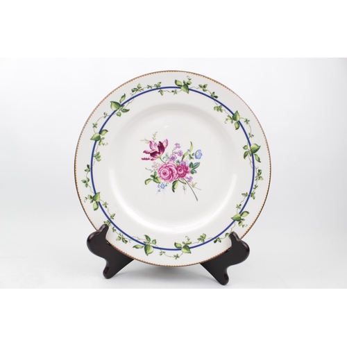 205 - Royal Worcester Fine Bone China 'Sheridan' Pattern dinner set comprising of 12 Dinner plates, 12 Sid... 