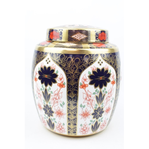 217 - Royal Crown Derby Old Imari 1128 LIV Small Lidded Ginger Jar 11cm in Height (1st Quality)