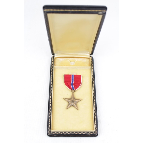 310 - Bronze Star in good condition coffin box