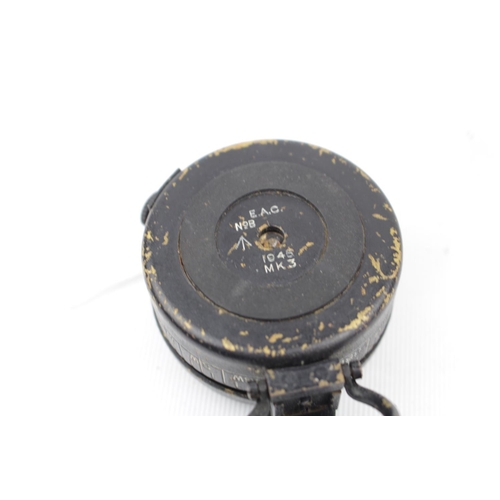 313 - Boxed WWII British Marching Compass