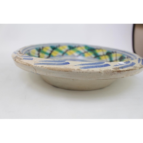 116 - Interesting Antique Tin glazed Spanish bowl with Cockerel decoration. 33cm in Diameter