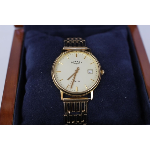 267q - Gents Rotary Elite Wristwatch with 18K case, on a 9ct Gold Bracelet