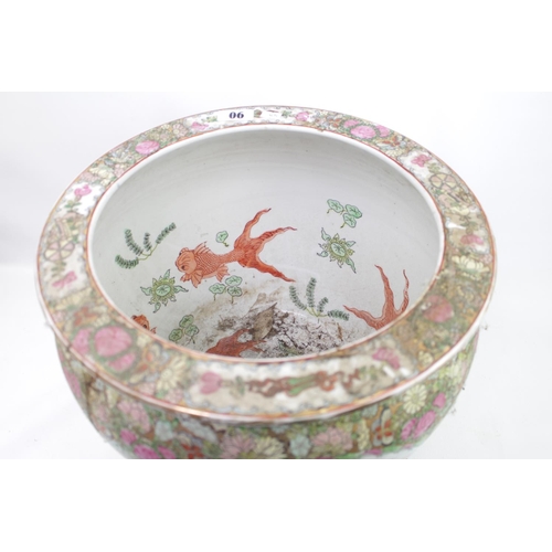 90 - Very Large Famille Rose Fish Bowl with Flora and Fauna decoration, Goldfish decoration to interior. ... 