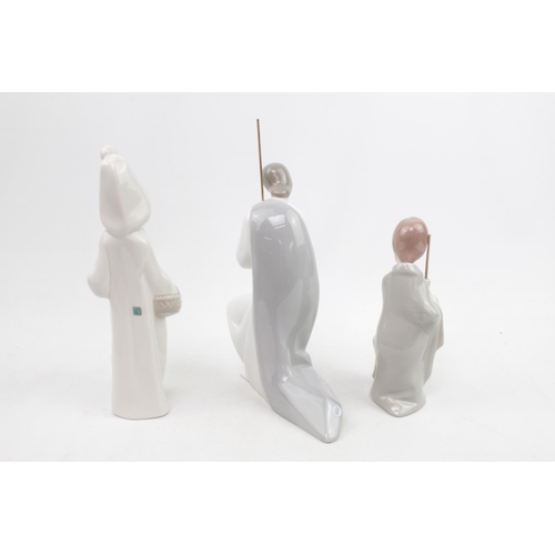 311 - 3 Lladro figures of Girl with staff, Crouching Man with Staff and boy with Staff