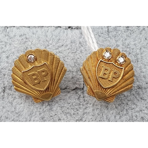 415 - 2 Shell 9ct Gold Long Service Collar Buttons with Diamond setting for 10 years and 20 years. 9g tota... 