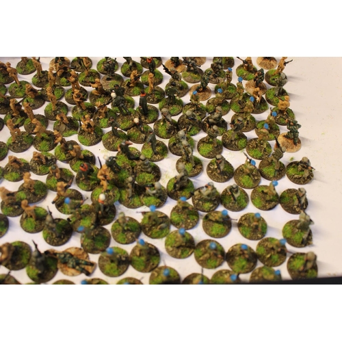 109 - Collection of Hand Painted 25mm Troops inc. Infantry etc