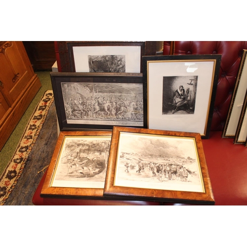 159 - Collection of assorted framed Engravings and prints