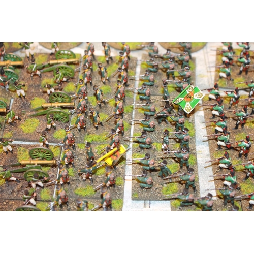 272 - Collection of 25mm Russian Napoleonic, Light Artillery and Infantry. All Painted to a High Specifica... 