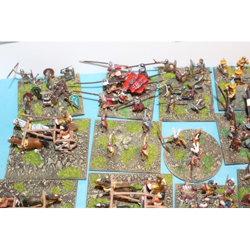 256 - Collection of 25mm Mixed Roman and other, Infantry Horse drawn Cart etc. All Painted to a High Speci... 