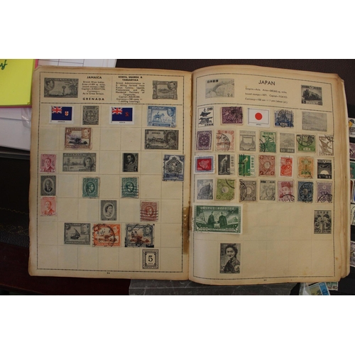 285d - Collection of various 20th century world stamps