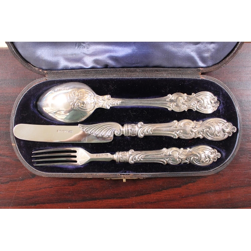 224 - Cased Victorian Silver Christening set of Knife, Fork and Spoon 175g total weight