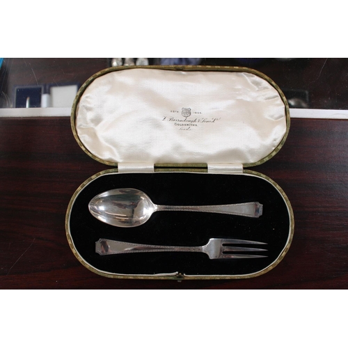 227 - Good Quality Silver Spoon& Fork Christening set Sheffield 1901 48g total weight